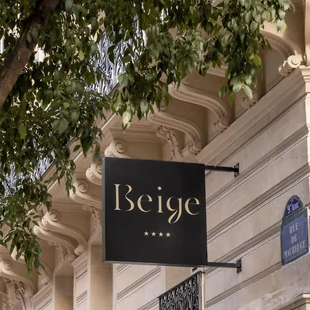 Beige ホテル 4*