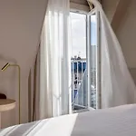 Beige Hotel Paris