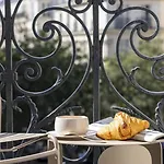 Hotel Beige Paris