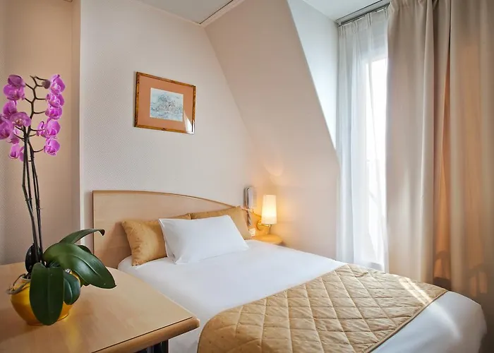 Beige 4* Paris