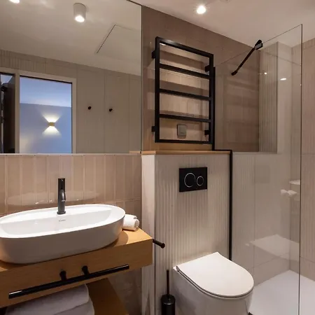 Beige 4*
