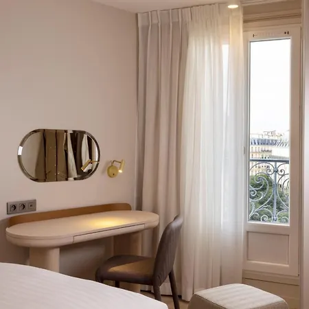 Ξενοδοχείο Beige 4*