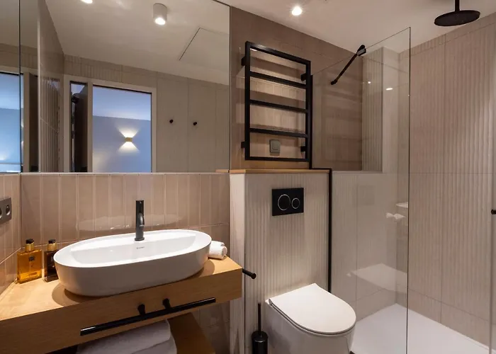 Beige 4*